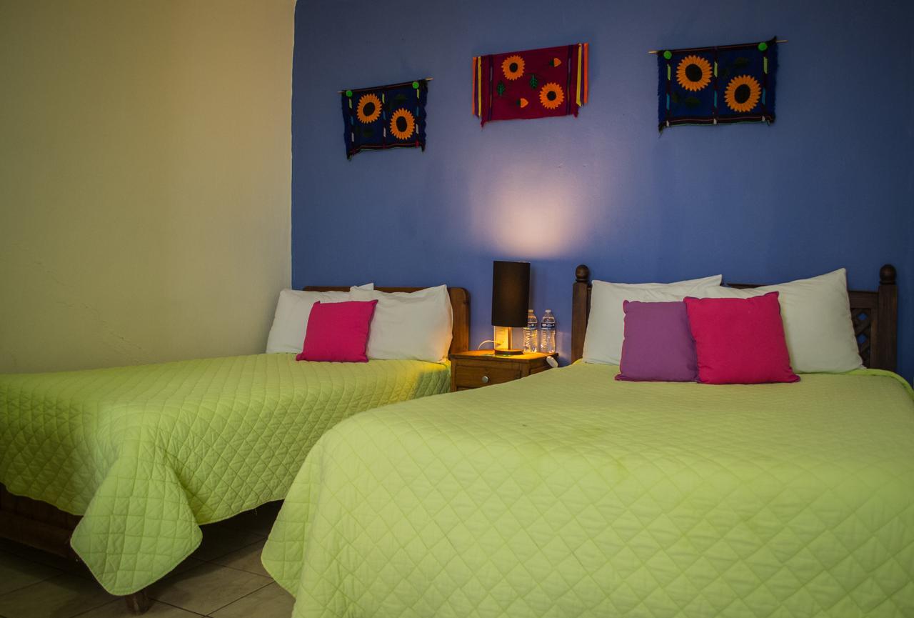 Hotel Casa Mia San Cristóbal de Las Casas エクステリア 写真
