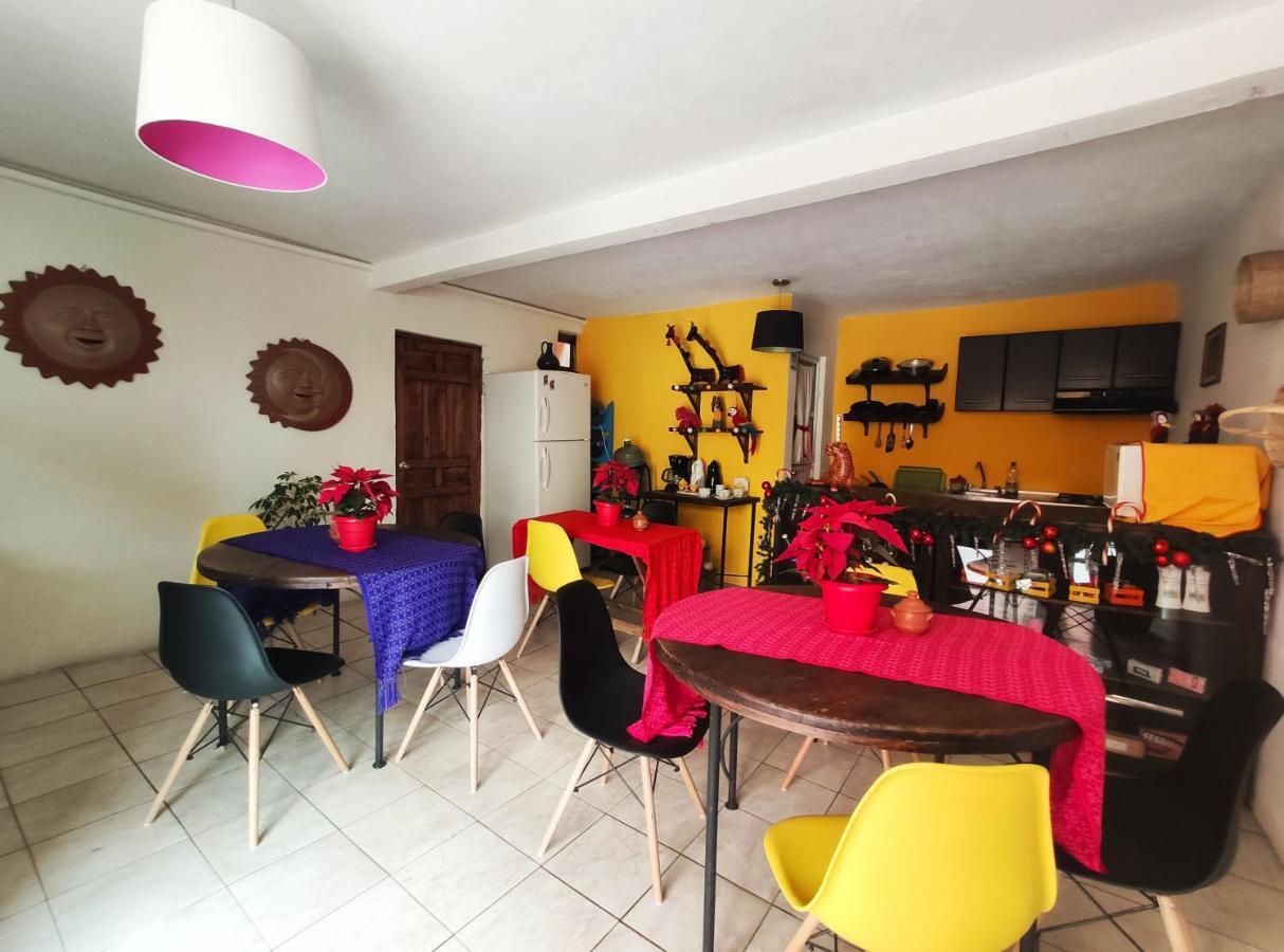 Hotel Casa Mia San Cristóbal de Las Casas エクステリア 写真
